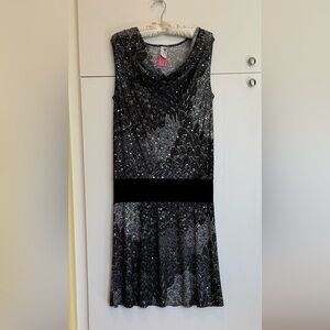 Pretty Active Elegant Black and Gray Patterned Midi Dress